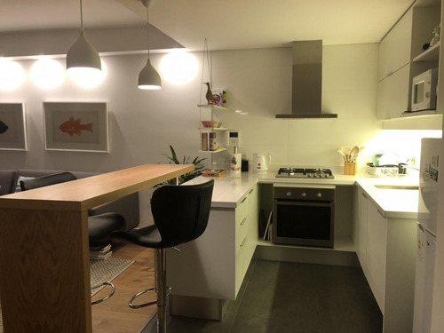 Imagen 5 de 8 de Forum Con Muebles