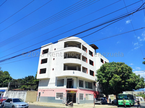 Edificio Comercial Residencial Apartamento Local Oficina En Venta Cagua Estef 24-18892