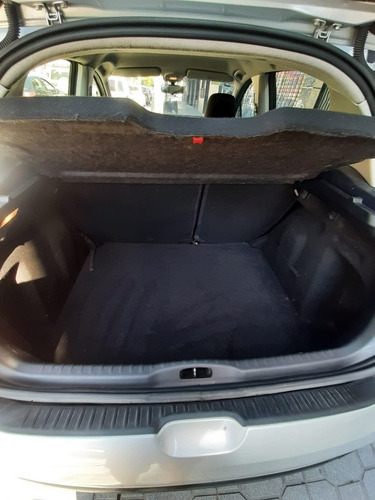 Imagen 9 de 15 de Peugeot 308 2013 1.6 Active