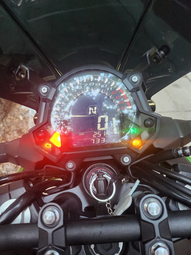 Kawasaki Z400 2023
