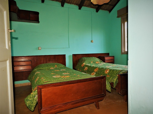 Imagen 11 de 14 de Casa De 7 Ambientes Y 2 Baños