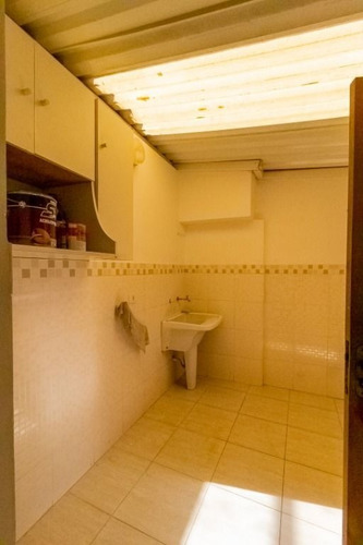 Imagem 21 de 27 de Casa Térrea Ao Lado Dos Colégios Salesiano E Mazzarello.a - Ca2834