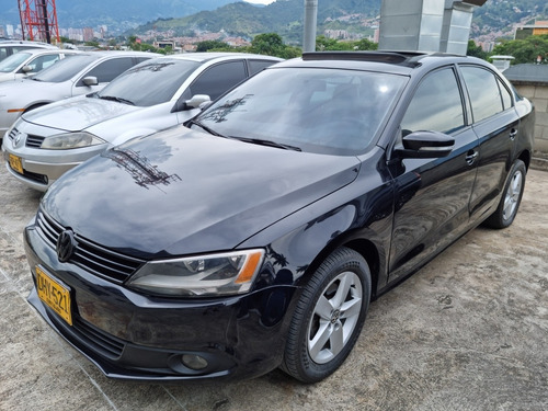 Volkswagen Jetta 2.5 Trendline Automatico