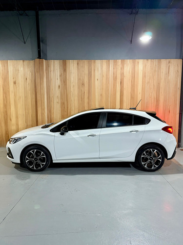 Chevrolet Cruze 5 1.4 Rs At 5 p
