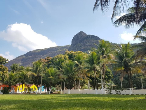 Imagem 13 de 20 de Chácara À Venda, 20.000m², Com 3 Casas Principais, Campo De Futebol, Piscinas, Salão De Jogos, Comunidade Urbana De Barro Branco, Guarapari, Es - Es - Ch0014_roma