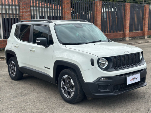 Jeep Renegade 1.8 Flex Aut. 5p