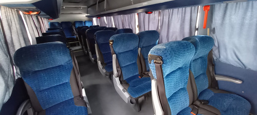 Imagen 2 de 10 de Transporte De Pasajeros Vehiculos Hasta 21 Pasajeros