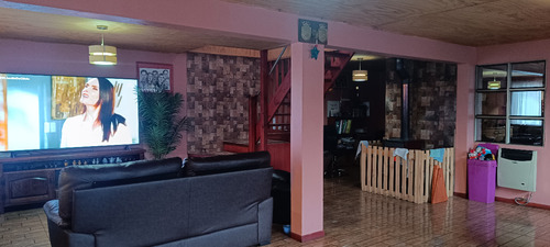 Se Vende Excelente Casa En Salinas A Una Cuadra De Av.colon