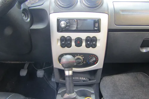 Renault Logan 1.6 Expression