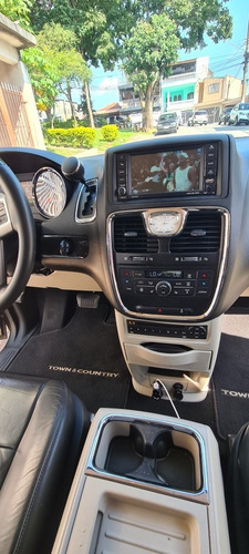 Chrysler Town & Country 2013 3.6 Limited 5p