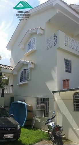 Imagem 1 de 29 de Casa A Venda No Bairro Carioca Em São Lourenço - Mg.  - 289-1
