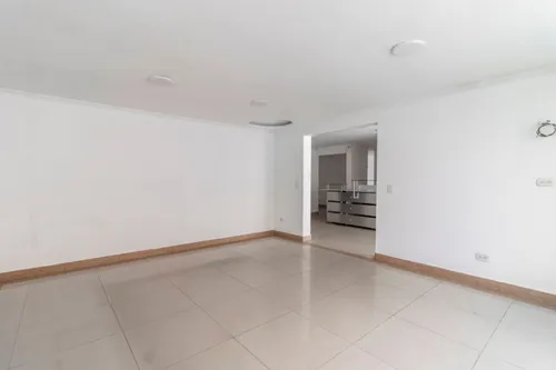 Casa En Arriendo En Santa Barbara Occidental. Cod A22155