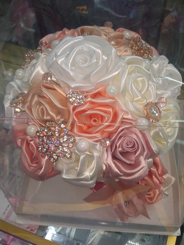 Bouquet De Tela Y Strass Diamond. Vestido De Novia
