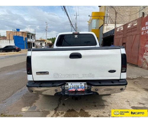 Ford F-250 Super Duty Turbo Diesel
