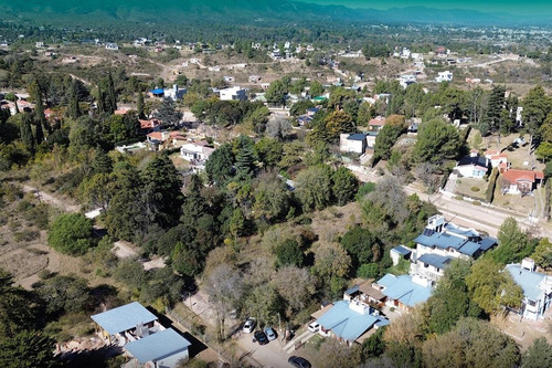 Villa Giardino, Lotes Sobre Bvard La Cañada