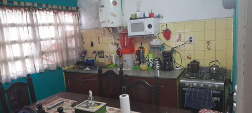 **oportunidad** Local Ex Panaderia + Ph 3 Amb Y Cochera