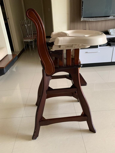 Imagen 2 de 4 de Silla Para Comer De Bebé Marca Carters.
