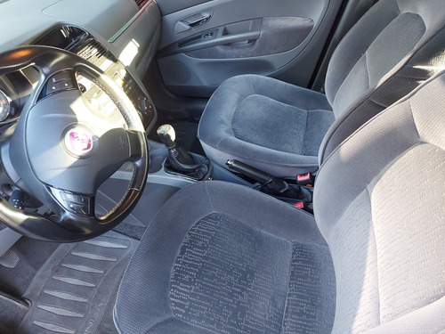 Fiat Linea 1.9 Essence 2009