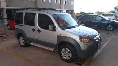 Fiat Doblo 2012 1.8 16v Adventure Flex 5p