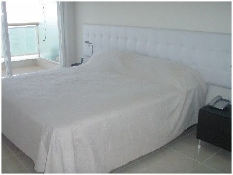 Venta De Apartamento, 2 Dormitorios. Playa Mansa