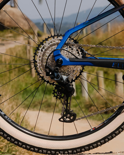 Bicicleta Caloi Elite Carbon Fs Sport 2025 Cor Azul