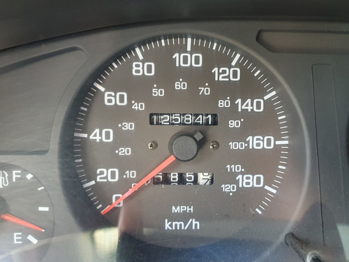 Nissan Pathfinder 3.3 Se