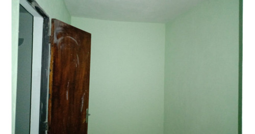 Casa Com 2 Quartos Sala Cozinha Banheiro E Uma Suite