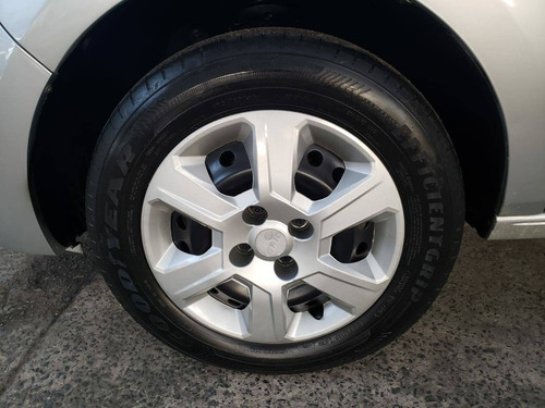 Imagem 10 de 11 de Chevrolet Montana 1.4 Mpfi Ls Cs 8v Flex 2p Manual