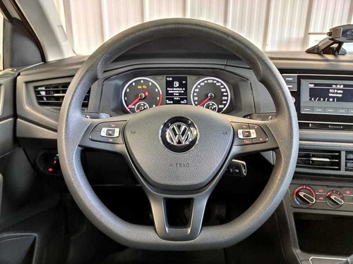 Imagem 8 de 15 de Volkswagen Virtus 1.6 Msi Flex 16v 5p Mec
