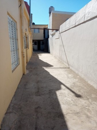 Imagen 2 de 16 de Casa Mas Depto Servicio