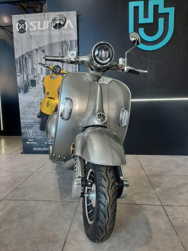 Imagen 12 de 20 de Moto Eléctrica Scooter New Vintage Sunra - Ahora 12 Rg