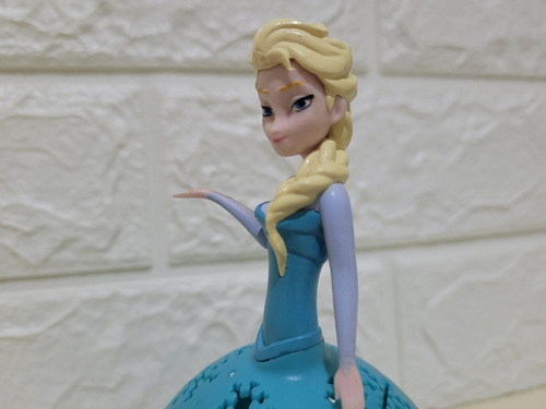 Boneca Frozen 15 Cm Usado Não Funciona