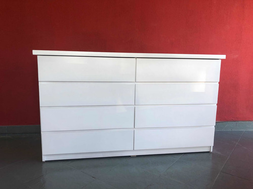 Cómoda Laqueada 1,20 X 0,80 X 0,43 M Con 8 Cajones