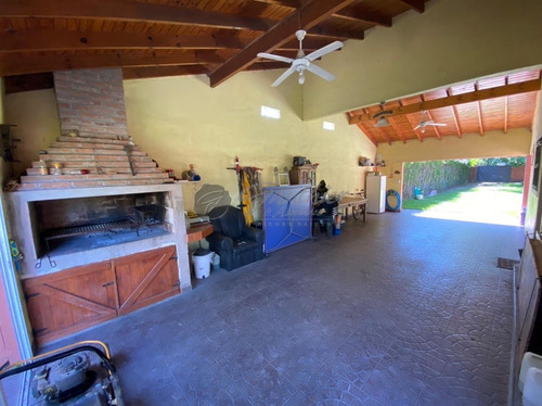 Casa En Venta En Campana: Mateo Blanco S/n