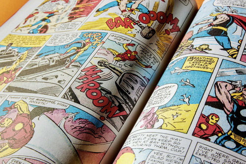 Marvel Comics Library Avengers Vol 1 de Kurt Busiek 1963-1965 por Editorial Taschen en Inglés Tapa Dura