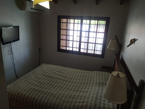 Imagen 7 de 16 de Casa En Venta - 115 Bis E/88 Y 89 - 4 Dormi, Patio, Pileta, Cochera.