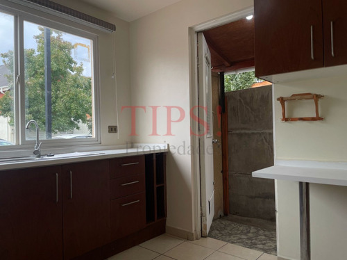 Casa En Condominio Jardines De Las Vizcachas, Con Piscina !!