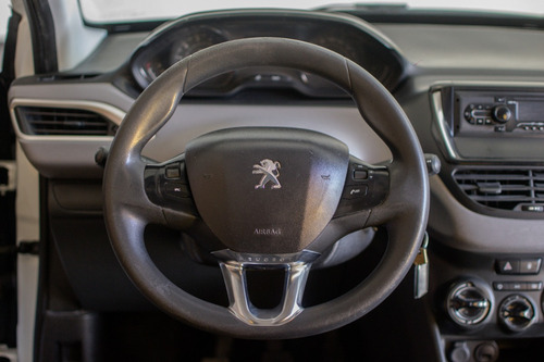 Peugeot 208 1.5 Active