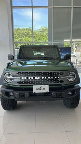 Ford Bronco 2.7L V6 Bi-Turbo BADLANDS