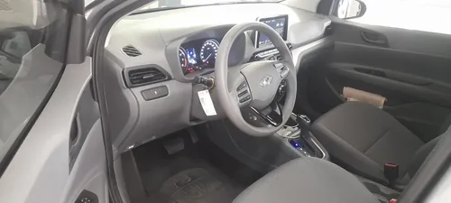 Hyundai Accent ADVANCE AUTOMATICO