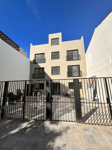 Departamento 2 Ambientes Con Terraza En Venta A Estrenar