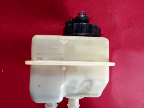 Deposito De Líquido De Frenos Jetta A2 Golf 87 A 92 Original (Usado)