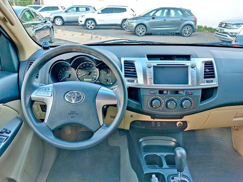 Imagem 5 de 12 de Toyota Hilux Sw4 2.7 Sr 2014 Único Dono Ta Com 134 Mil Km