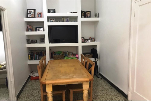 Imagen 1 de 13 de Casa Interna En Venta De 2 Dormitorios Y Patio