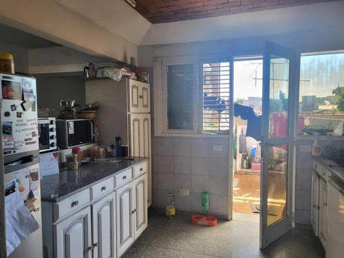 Departamento En Venta - 3 Dormitorios 1 Baño - 490mts2 - Quilmes Oeste