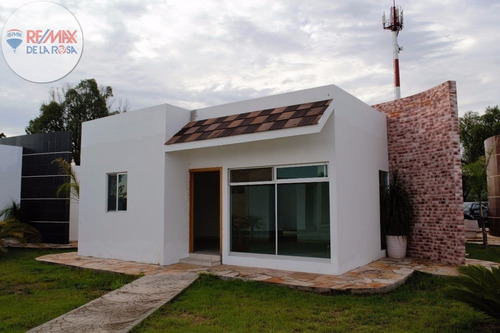 Imagen 5 de 16 de Renta En Conjunto De 10 Casas En Fracc Residencial Privado La Martinica - (2)