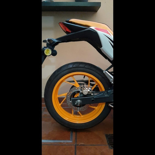 Imagen 6 de 25 de Honda Cb 190 Repsol