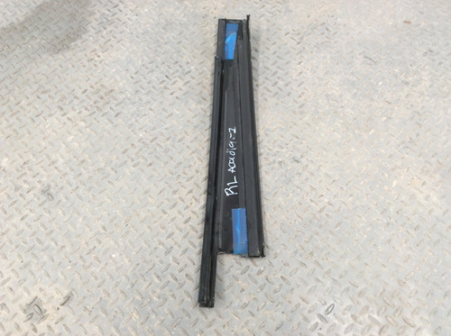 Vista Ext Puerta Trasera Izq 2 Gmc Acadia Denali Mod 07-12 (Usado)
