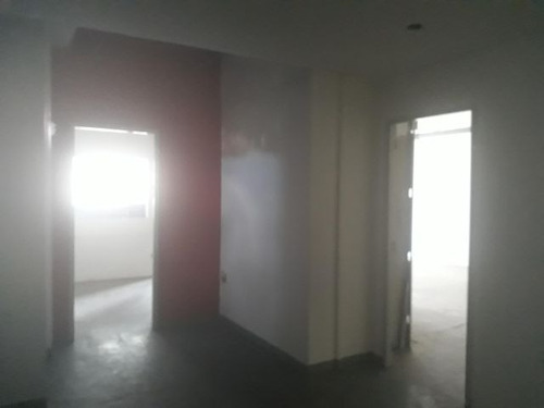 Imagen 1 de 7 de Oficina En Alquiler La Trinidad 20-19347 Renta House Los Samanes