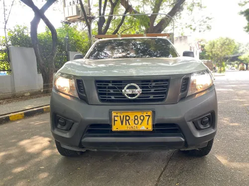 Nissan Frontier 4x2 2.5 2020